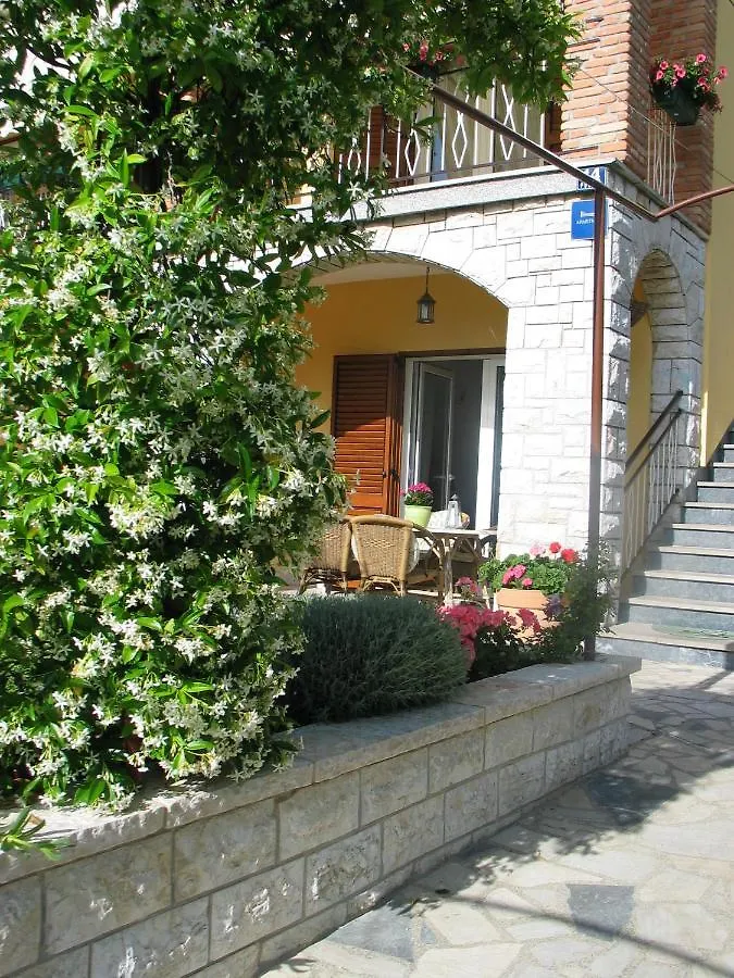 Apartmani Jolly Porec: Blizu Centra I Mora Kroatien